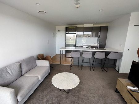 2 Bed + 2 Bath - Apartment in Manukau with Carpark - Photo 5