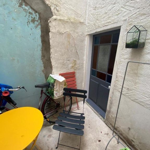 Studio Meublé avec terrasse - POITIERS - Photo 1