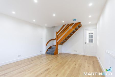 2 bedroom semi-detached house to rent - Photo 5