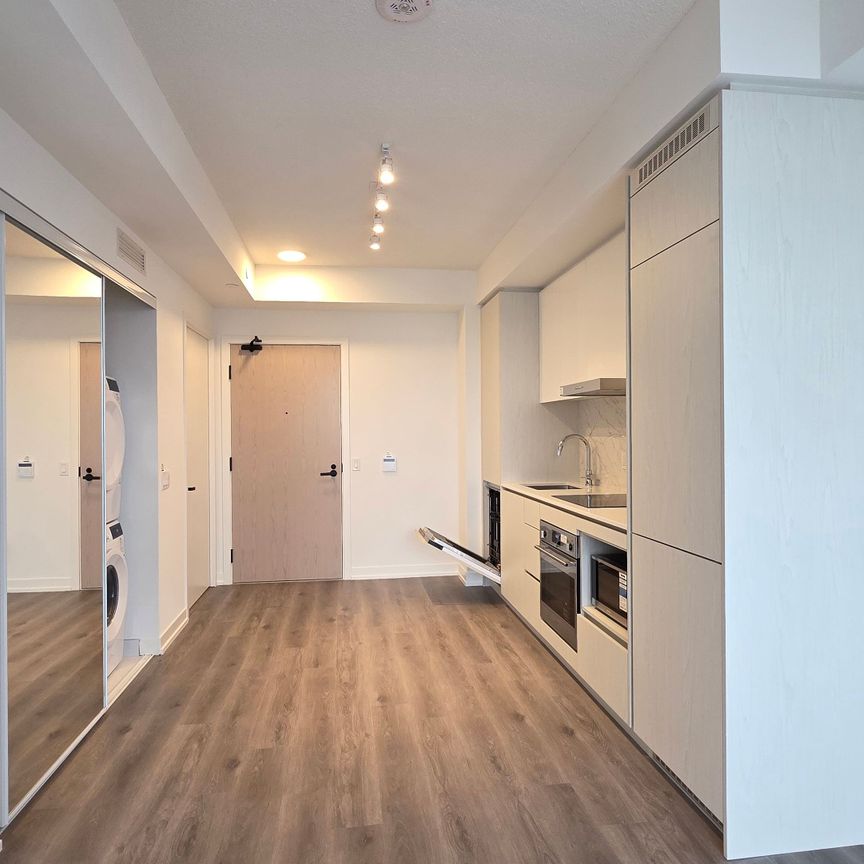 For Lease - 28 Interchange Way Unit# 3711, Vaughan, Ontario - Photo 1