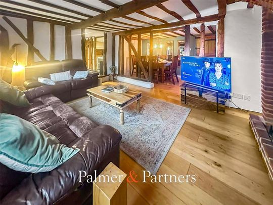 3 bedroom semi-detached house to rent - Photo 1