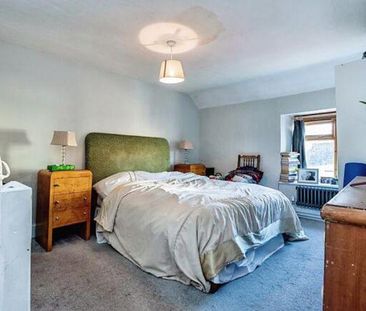 2 bedroom semi-detached house to rent - Photo 1