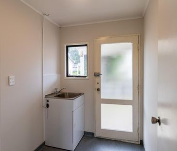 Easy living on Earn! - Photo 3