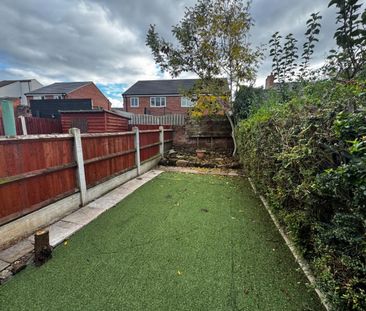 2 bedroom House To Let Total Size: 721 SQ FT - Photo 4