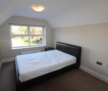 3 bedroom apartment to rent - Photo 5