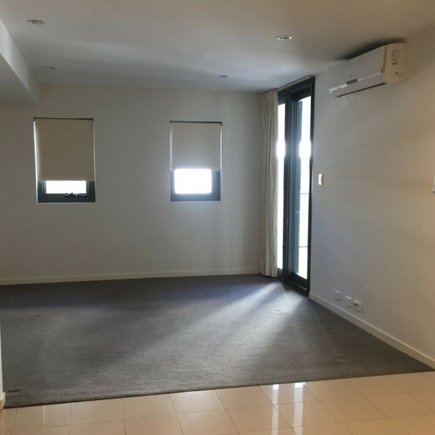 37/208 Adelaide Terrace, East Perth - Photo 1