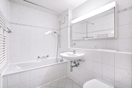 4.5 Zimmer, 109 m², 2. Stock - Foto 3