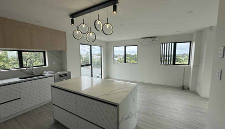 Brand new town houses - ready early December - Photo 4