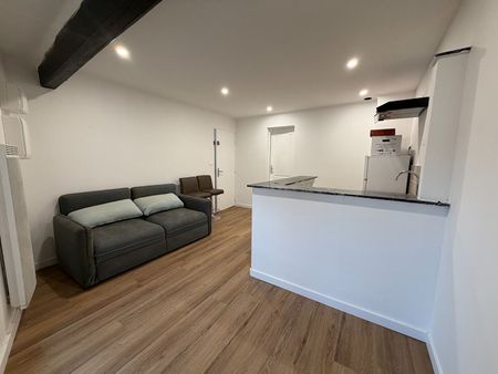 Location Appartement 2 pièces 32m² - Photo 2