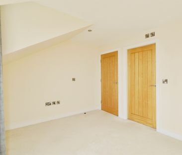 Fitzalan Road, Sheffield - Photo 4