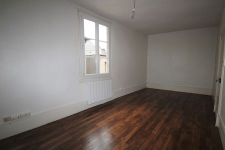 Location Appartement 2 pièces 38m² DECIZE 58300 - Photo 4