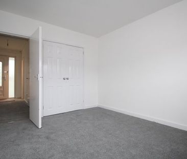 1 Bed Flat, Burnbank Terrace, G20 - Photo 2