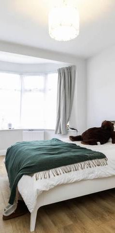 Stunning Apartment - Photo 1