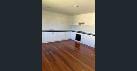 Beautifully Presented 3-Bedroom Home - Photo 4