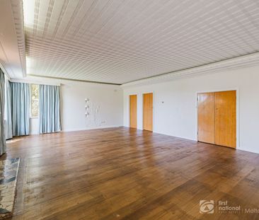 Spacious Family Home on a Generous Corner Block - Photo 4