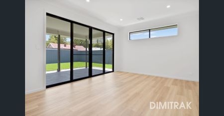 BRAND NEW 4 Bedroom City Fringe Executive Family Home - Photo 2