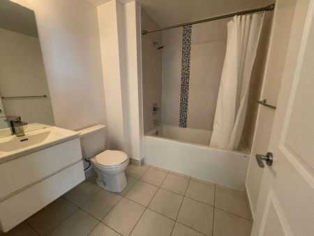 For Lease - 195 Bonis Avenue Unit# 606, Toronto, Ontario - Photo 5