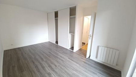 location Appartement T2 DE 54.3m² À ISSY LES MOULINEAUX - Photo 2