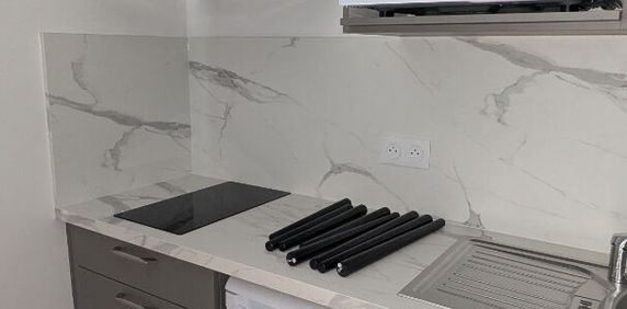 Location Appartement 1 pièce 24m² - Photo 2