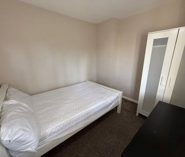 Middleton Boulevard, NG8, Property for rent - Photo 5