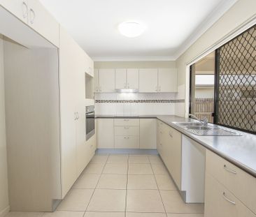 2 Ulysses Drive, Mount Louisa - Photo 1