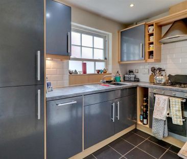 2 bedroom house to rent - Photo 2