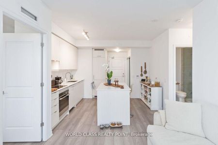 For Lease - 36 Elm Drive Unit# 710, Mississauga, Ontario - Photo 4