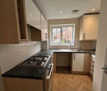 2 bedroom terraced house to rent - Photo 5