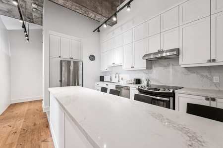 Master Room & Ensuite Bath - Eglinton - Photo 5