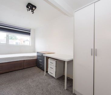 A Headingley Mount, Headingley, Leeds - Photo 5