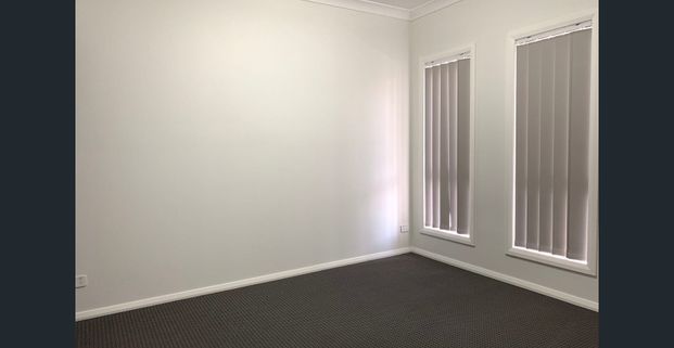 Great family home in the heart of Thirlmere - Photo 1