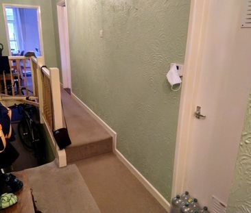 1 Bed Flat, Clovelly Road, SO14 - Photo 3