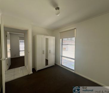 113 Blaxland Drive, Dandenong North - Photo 5