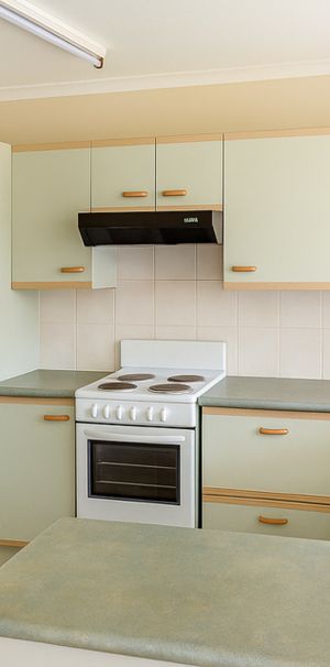 8 Williams Street, Redcliffe QLD, Belconnen - Photo 1