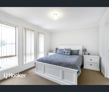 Family Home in Quiet Court - Photo 2