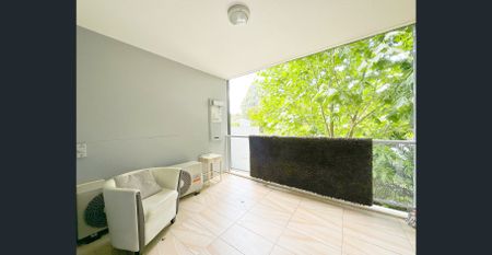 2 bedroom apartment in Waitara close to train station - Photo 5