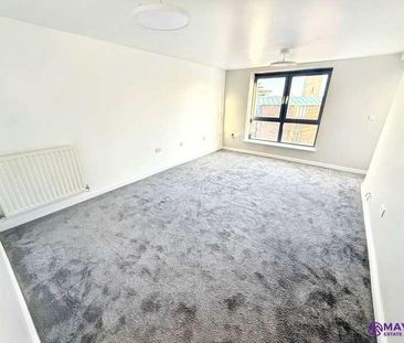 Explorer Court, Plymouth, PL2 - Photo 4