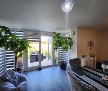 4 bedroom detached house to rent - Photo 4