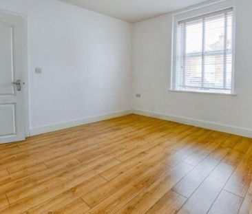 2 bedroom property to rent - Photo 4