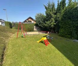 Moderne und helle Wohnung mit Balkon und attraktivem Grundriß - Photo 1