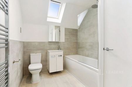 2 bedroom apartment to rent Sheldon Way, Larkfield, Aylesford, Kent, ME20 - Photo 3
