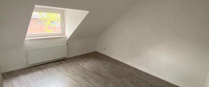 Kernsanierte, helle 3,5 Zi. in ruhiger Lage Grenze Homberg/Moers - Foto 1