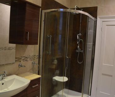 2 bedroom apartment to rent - Photo 6