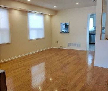 For Lease - 31 Marathon Avenue, Vaughan, Ontario - Photo 2