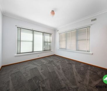 30 Ernest Street, Queanbeyan - Photo 3