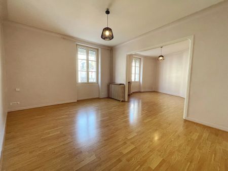 Location Appartement 2 pièces 60m² CHOLET 49300 - Photo 4