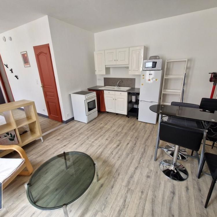 Location Appartement 1 pièce 28m² RICHELIEU 37120 - Photo 1