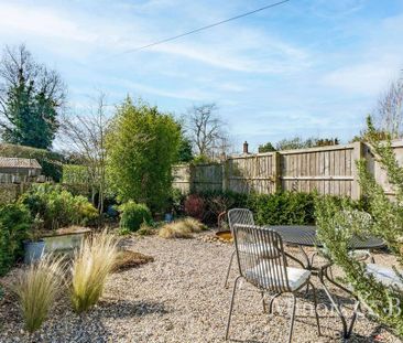 2 bedroom semi-detached house to rent - Photo 6