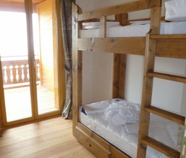 Furnished 4.5-room apartment located 250 meters from the cable cars. - Foto 1