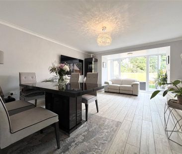 4 bedroom semi-detached house to rent - Photo 3